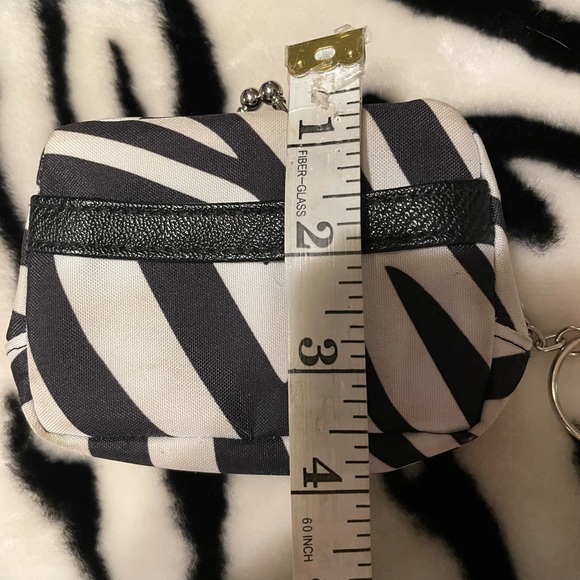 Coin purse-bundle of 3-zebra stripes, cat & paper money coin purses - Picture 14 of 16